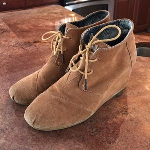 Toms booties